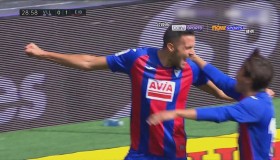 皇马对决马竞新赛季：西蒙尼战术引争议，1亿欧元新星换位频繁不满